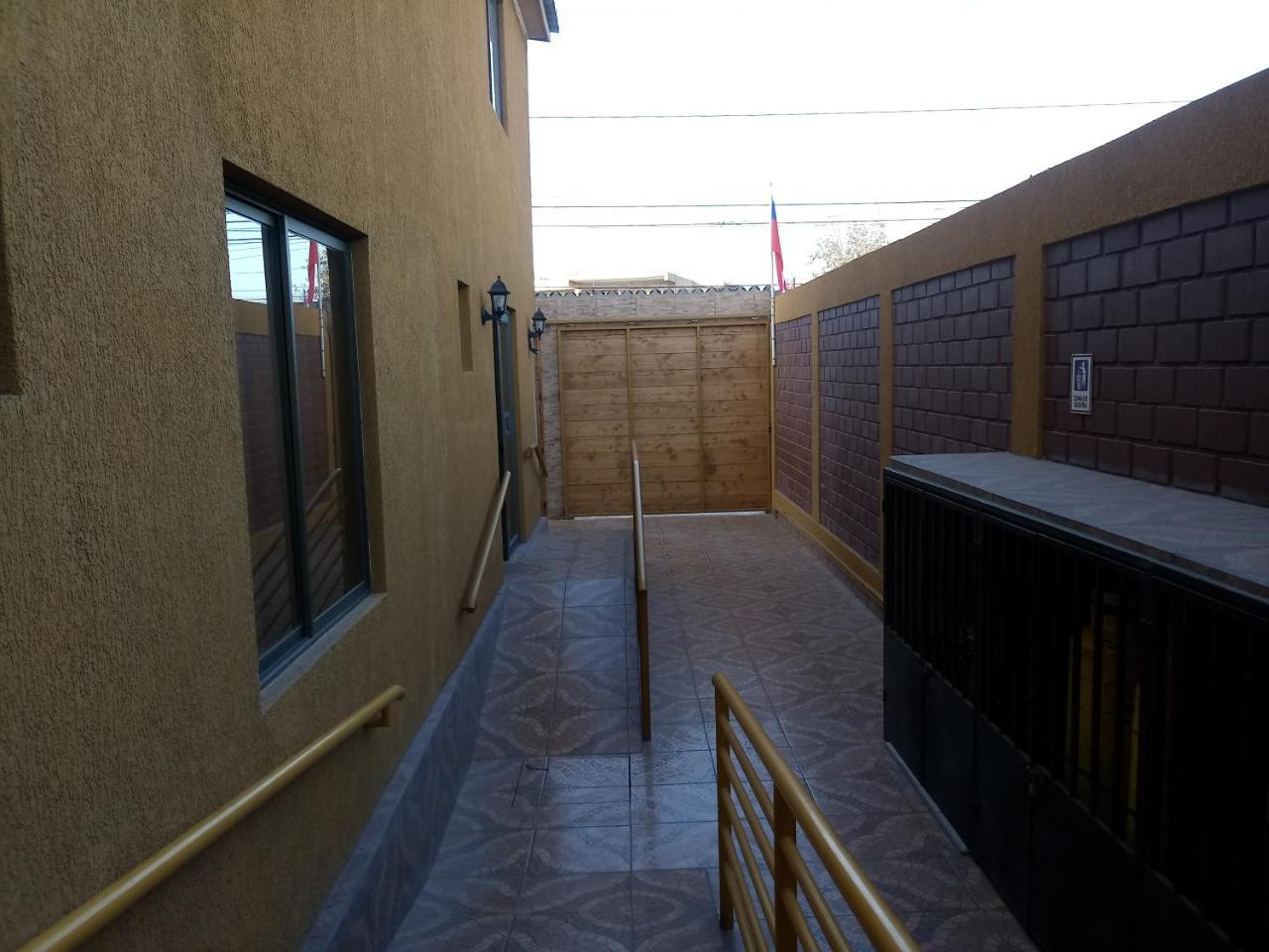 Casa Huespedes Angoba Hotel Arica Ngoại thất bức ảnh